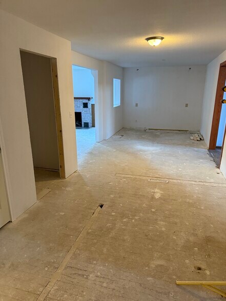 More Photos Of 213 S Adams St, Saint Croix Falls Medical For Lease