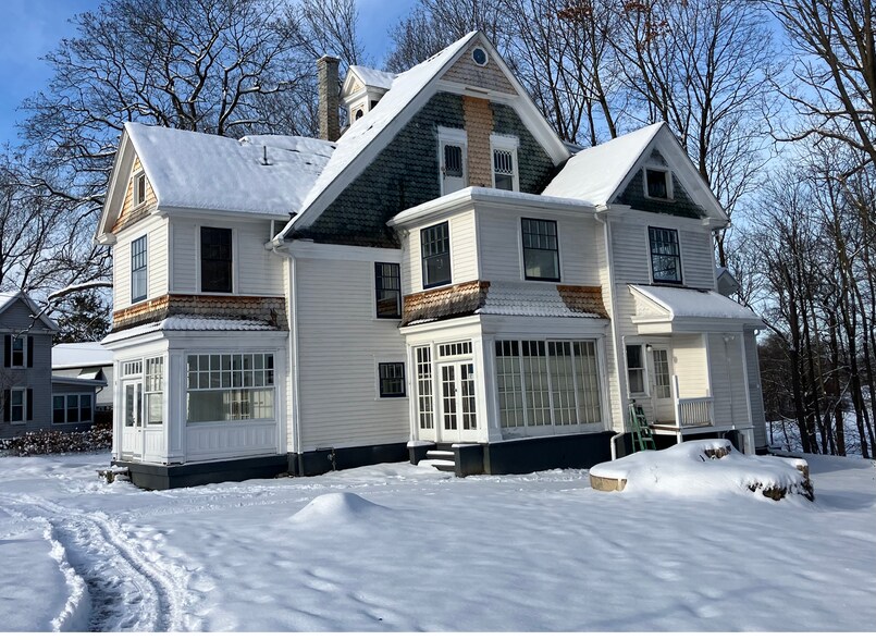 Primary Photo Of 54 Parkwood Blvd, Hudson Apartments For Sale