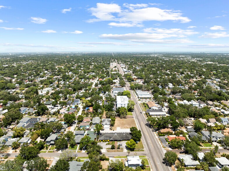 More Photos Of 1700 Dr. Martin Luther King, Jr. St N, Saint Petersburg Medical For Sale