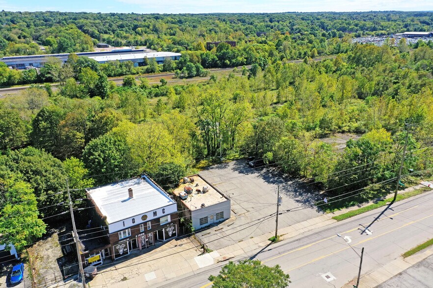 More Photos Of 1535 Logan Ave, Youngstown Flex For Sale
