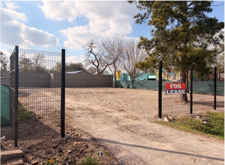 Primary Photo Of 1719 Oak Tree Dr, Houston Land For Lease