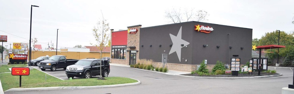 More Photos Of 500 S Breiel Blvd, Middletown Fast Food For Lease