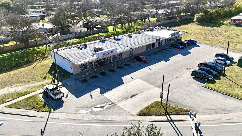 Primary Photo Of 7031 Ray Bon Dr, San Antonio Storefront Retail Office For Lease