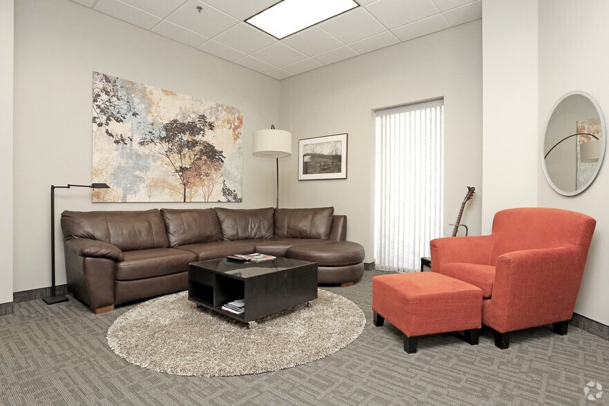 More Photos Of 313 Lake Hazeltine Dr, Chaska Manufacturing For Lease