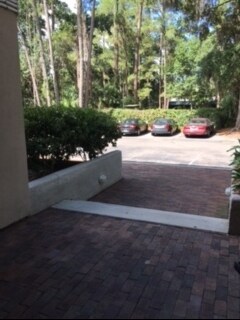 More Photos Of 32 Office Park Rd, Hilton Head Island Office For Lease