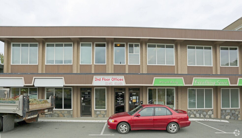 More Photos Of 7167-7173 W Saanich Rd, Central Saanich Storefront Retail Office For Lease