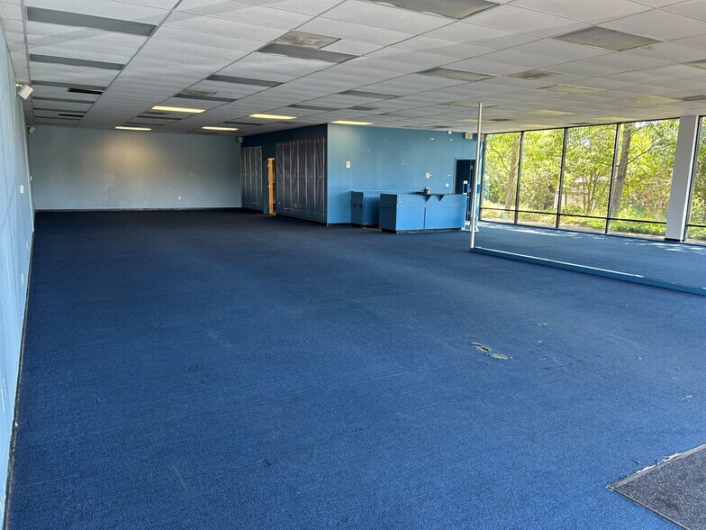 More Photos Of 1920-1930 Mt Diablo Blvd, Walnut Creek Storefront For Lease