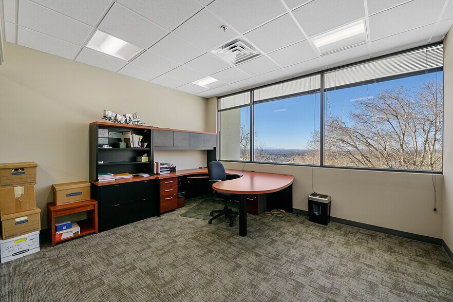More Photos Of 6440 S Wasatch Blvd, Salt Lake City Office For Lease