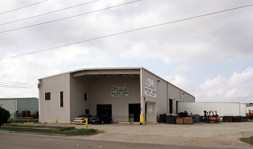 More Photos Of 620 Gellhorn Dr, Houston Warehouse For Sale