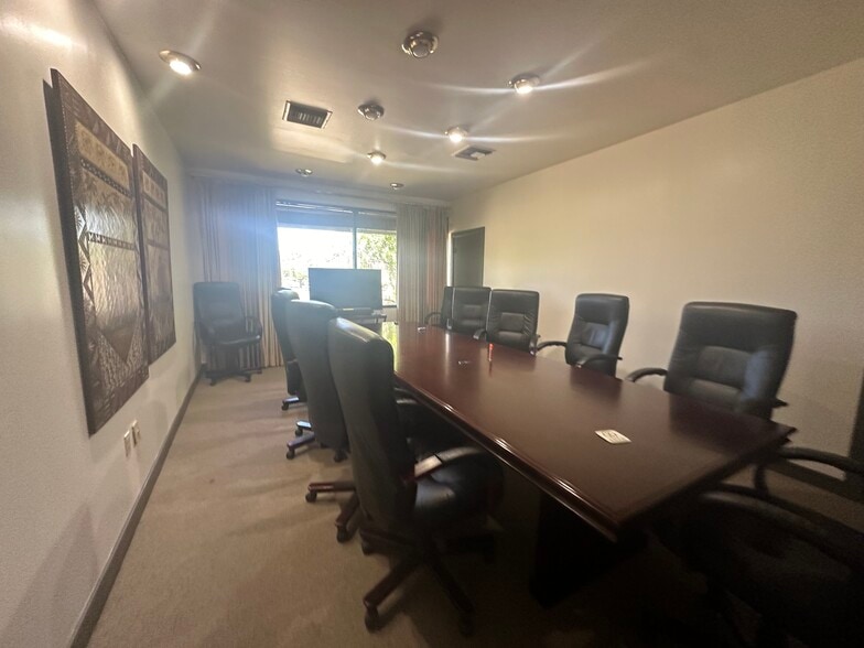 More Photos Of 601 N New York Ave, Winter Park Office For Lease