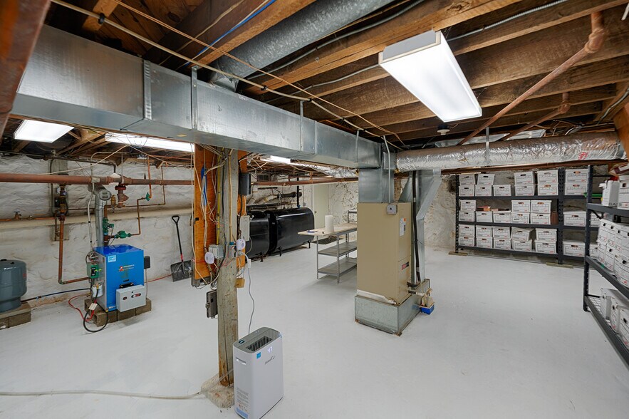 More Photos Of 105 Gleneida Ave, Carmel Office For Sale