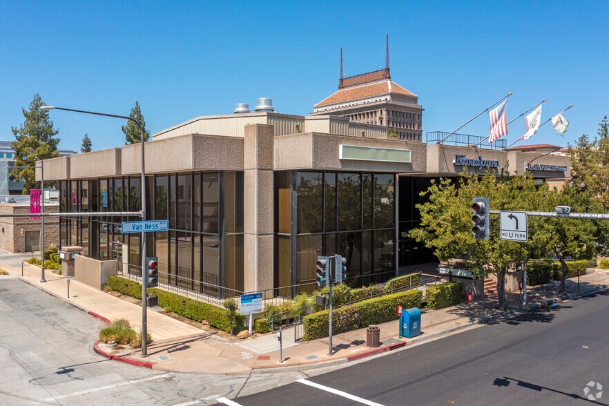 More Photos Of 1315 Van Ness Ave, Fresno Office For Lease