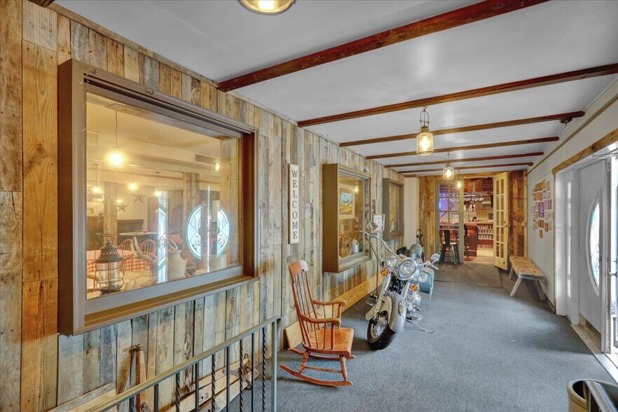 More Photos Of 655 Route 61, Orwigsburg Restaurant For Sale