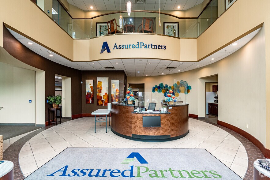 More Photos Of 2305 River Rd, Louisville Office For Lease