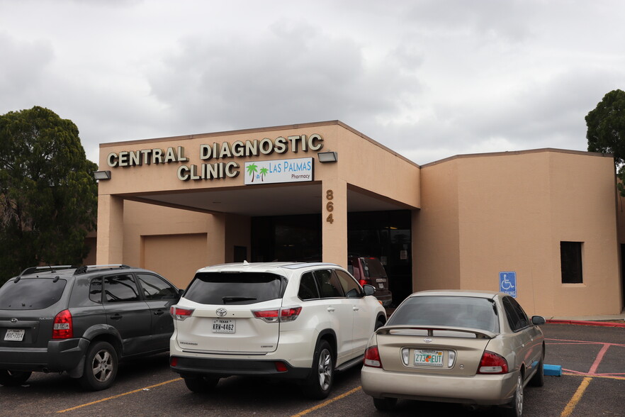 Primary Photo Of 864 Central Blvd, Brownsville Medical For Sale