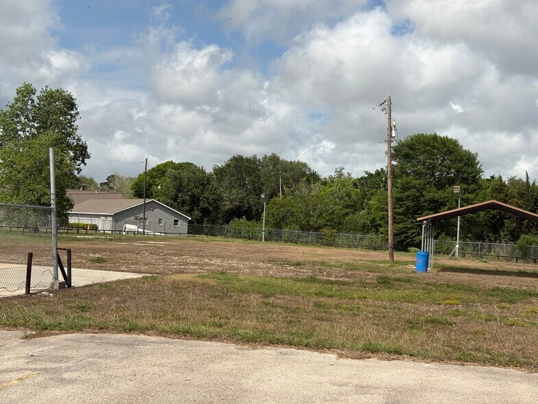 More Photos Of 3600 Gulf Fwy, La Marque Land For Lease