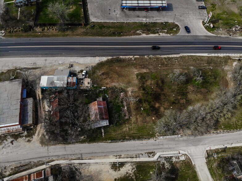 More Photos Of Hwy 21, Uhland Land For Sale