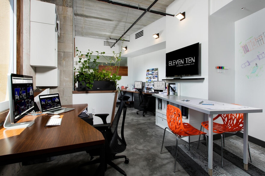 More Photos Of 1110 Pine Ridge Rd, Naples Office For Lease