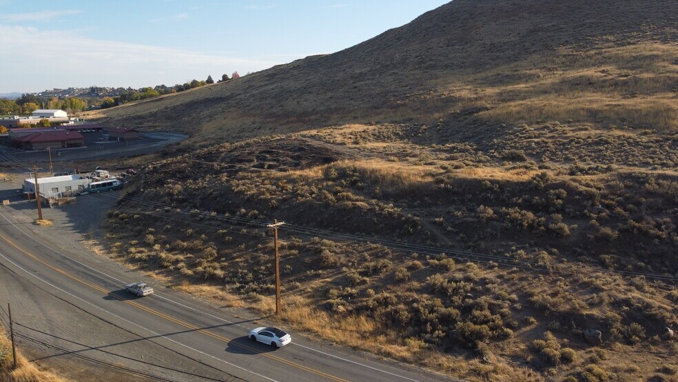 More Photos Of tbd West Van Giesen Street, West Richland Land For Sale