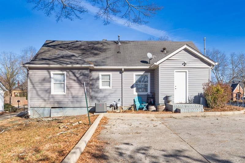 More Photos Of 449 S Hill St, Buford Office For Sale