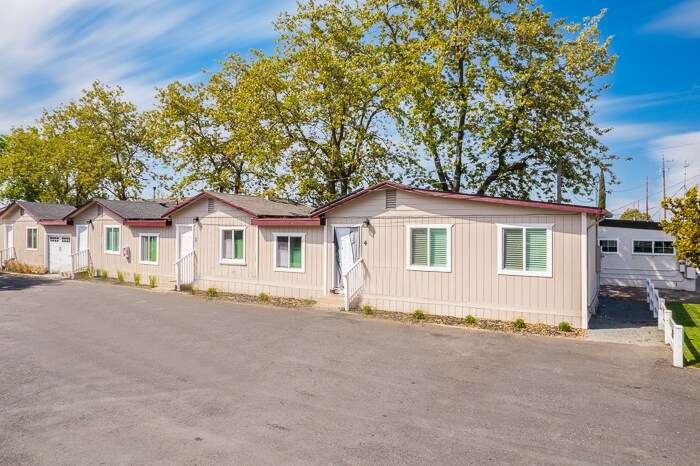 More Photos Of 6345 Bethel Island Rd, Bethel Island Apartments For Sale