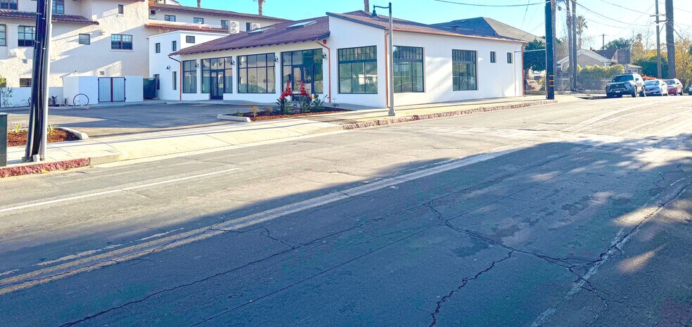 More Photos Of 433 Chapala St, Santa Barbara Storefront Retail Office For Lease