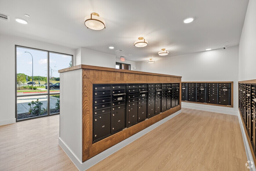 More Photos Of 9584 Eden Rd, Arlington Apartments For Lease