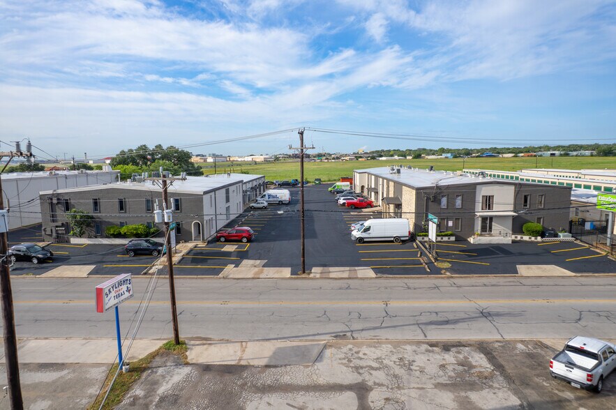 More Photos Of , San Antonio Flex For Sale