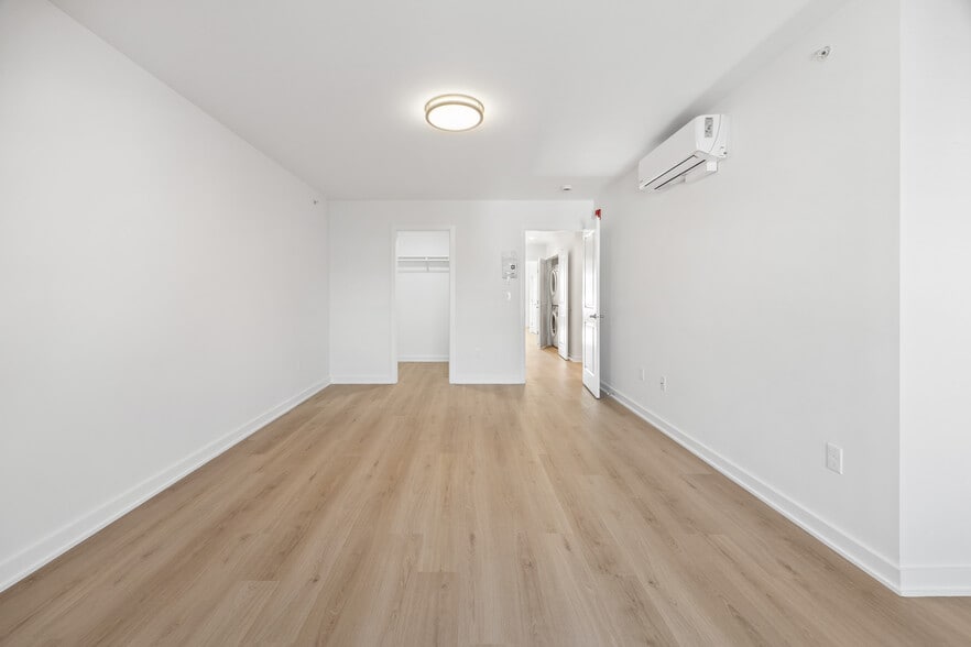 More Photos Of 31 Village Rd, Milford Apartments For Sale