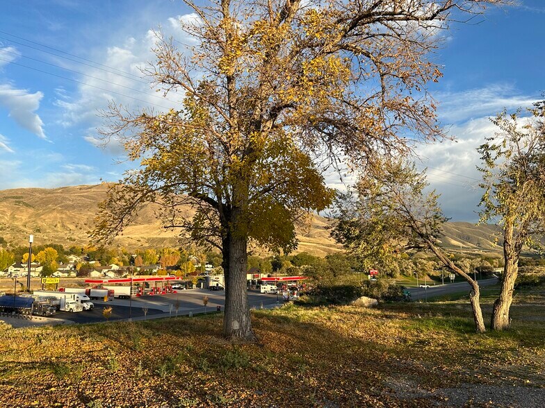 More Photos Of 3223 Avenue of the Chiefs, Pocatello Land For Sale
