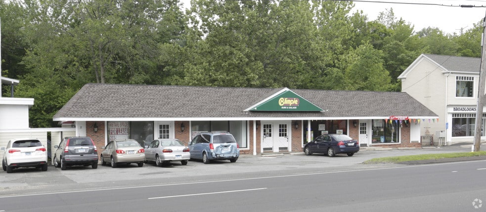 Primary Photo Of 17 Danbury Rd, Wilton Freestanding For Lease