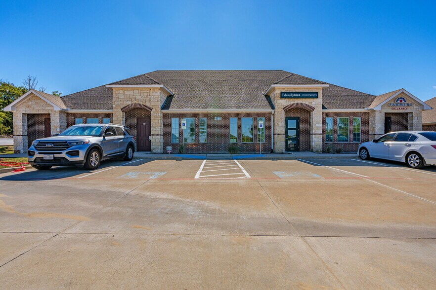 Primary Photo Of 8212 Liberty Grove Rd, Rowlett Medical For Sale