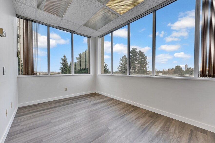 More Photos Of 11861 88 Av, Delta Office For Lease