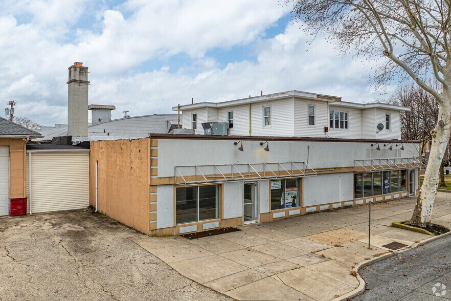 More Photos Of 13 N East Blvd, Vineland Flex For Sale
