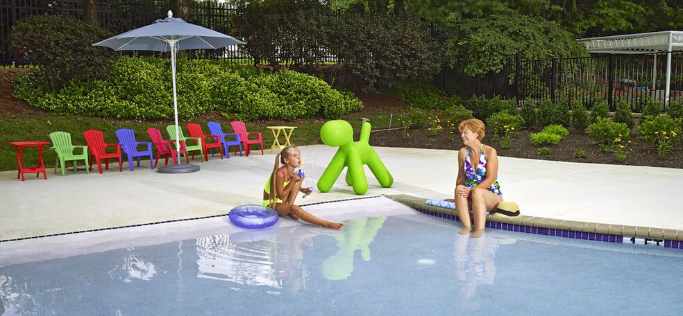 More Photos Of 1001-1003 Easton Rd, Willow Grove Apartments For Lease