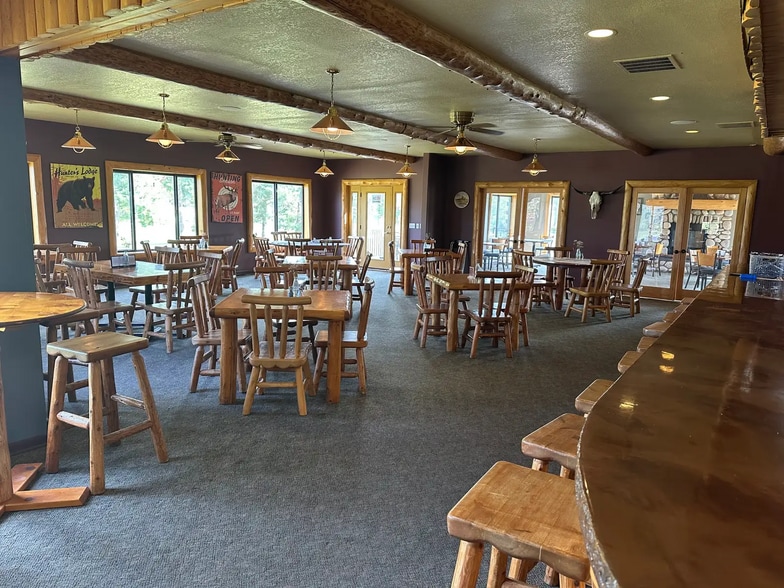 More Photos Of 3459 S US Highway 31, Brutus Bar For Sale