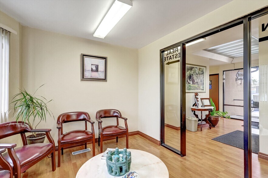 More Photos Of 120 S San Antonio Ave, Ontario Medical For Lease