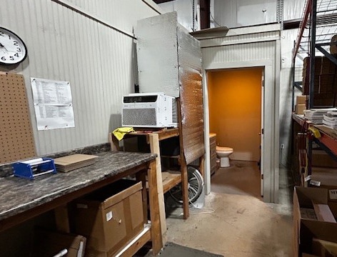 More Photos Of 220 Limmer Loop, Round Rock Warehouse For Lease