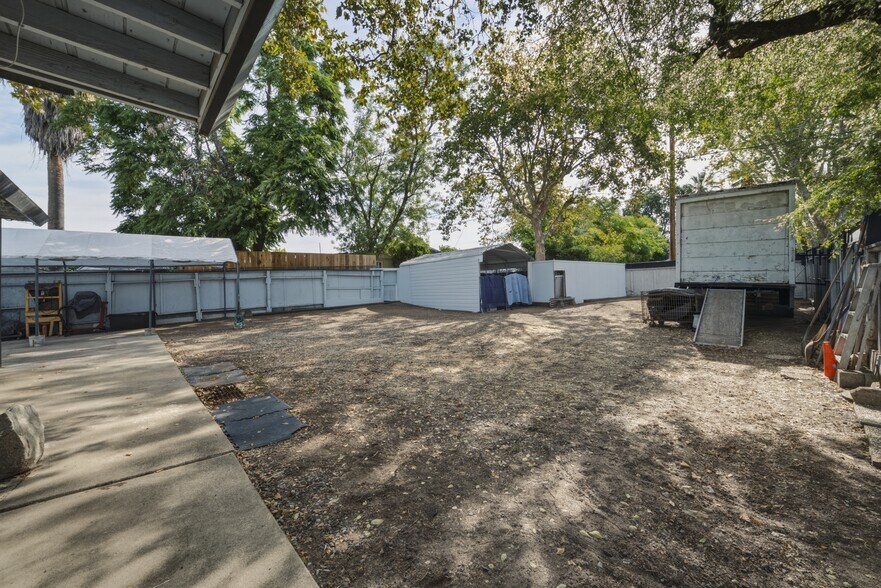 More Photos Of 3725 Pine St, Rocklin Auto Repair For Sale