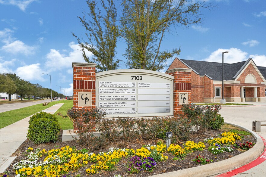 More Photos Of 7103 S Peek Rd, Richmond Medical For Lease