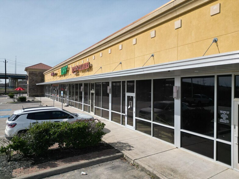 Primary Photo Of 5735 Bayport Blvd, Seabrook Unknown For Lease