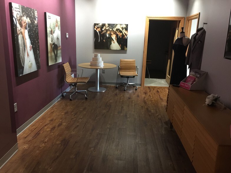 More Photos Of 822 Kumho Dr, Fairlawn Medical For Lease