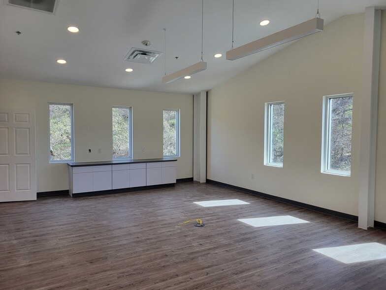 More Photos Of 14108 Bandera Rd, Helotes Restaurant For Lease