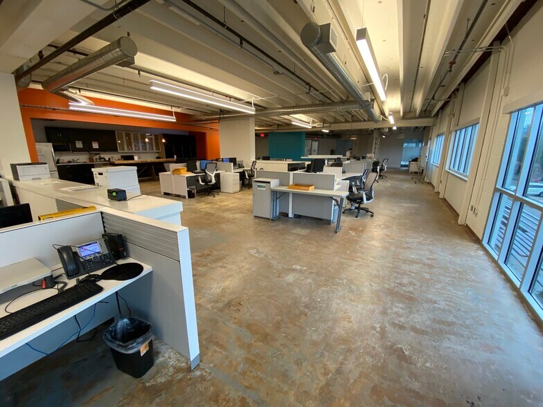 More Photos Of 2808 Caroline St, Houston Coworking Space