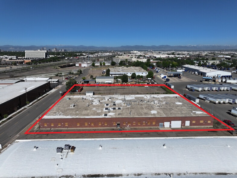 More Photos Of 8025-8045 E 40th Ave, Denver Warehouse For Lease