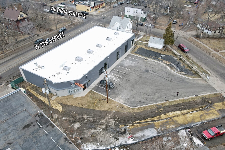 More Photos Of 1324 7th St W, Saint Paul Freestanding For Lease