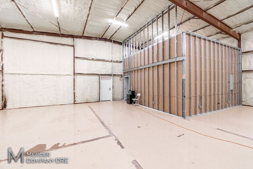 More Photos Of 240 Silver Ln, Edmond Warehouse For Sale