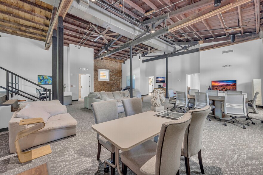 More Photos Of 510-512 Broad St, Rome Office For Lease