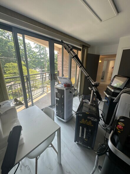 More Photos Of 56 Doyer Ave, White Plains Apartments For Sale