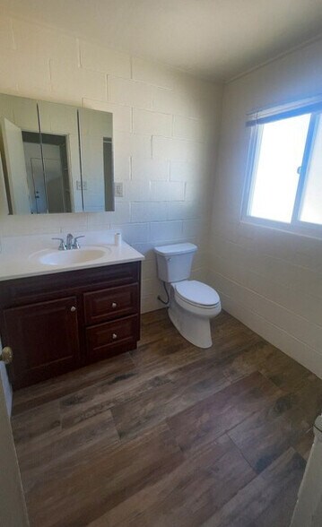 More Photos Of 530 - 570 Talmage Rd, Ukiah Apartments For Sale